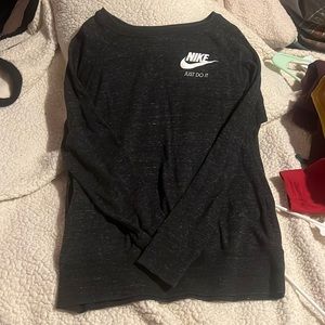 nike sweatshirt
